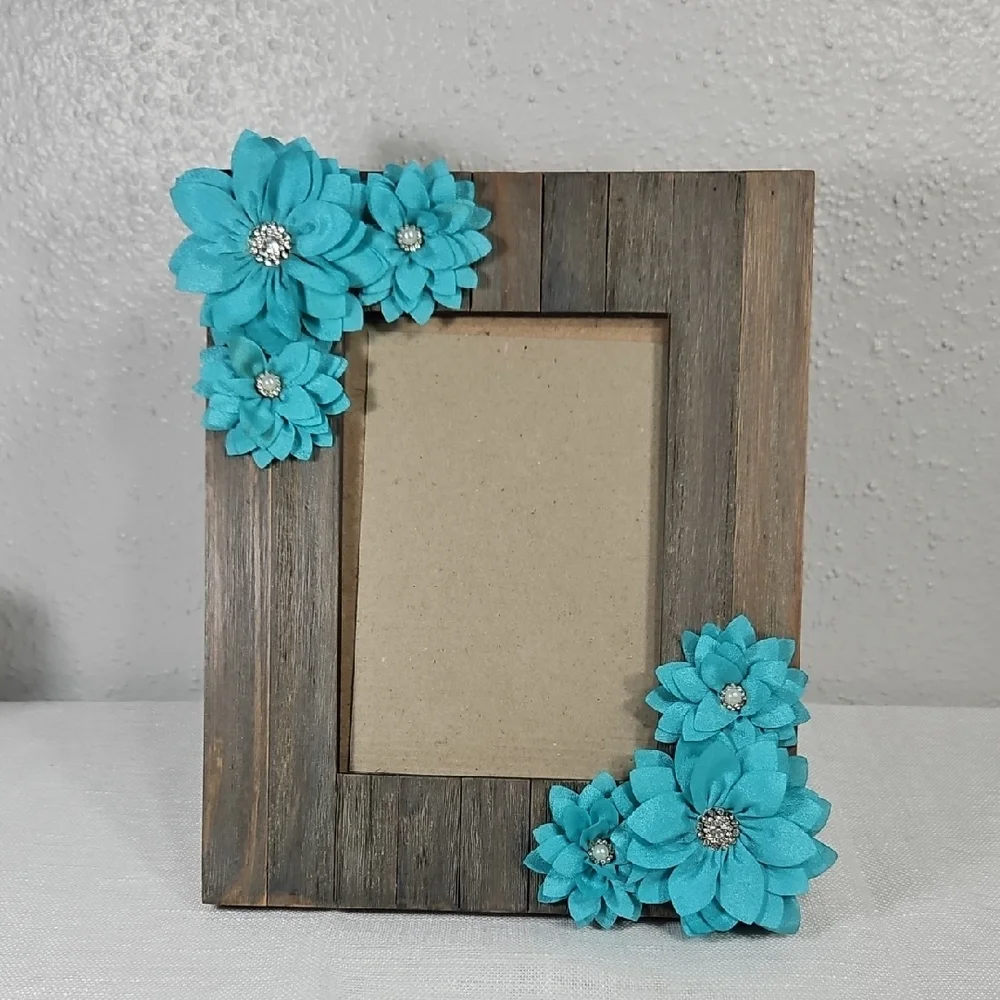 Rustic Wooden Photo Frame with Teal Floral Accents